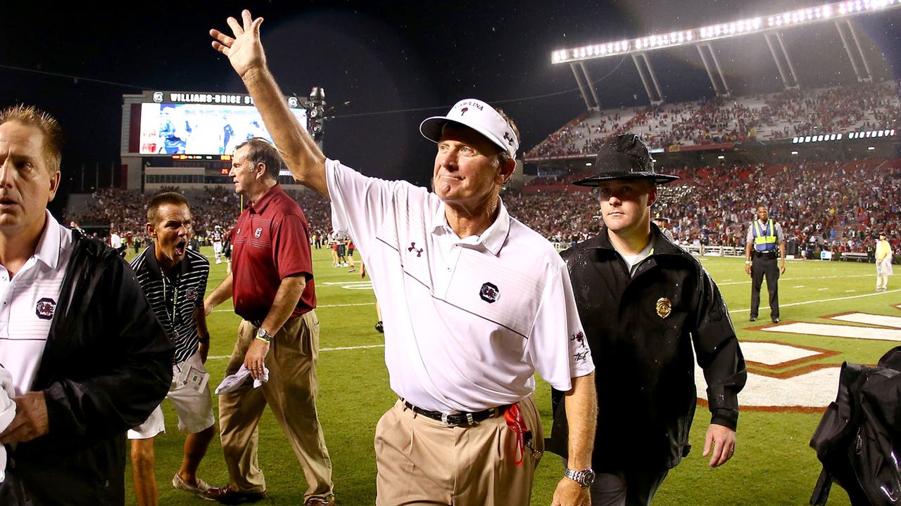 Source: South Carolina's Spurrier to retire, report says 'immediately'